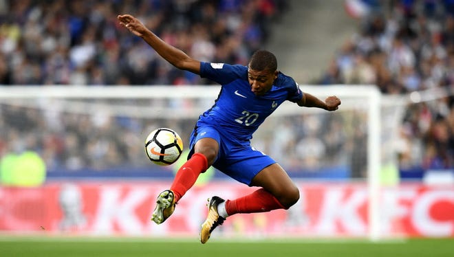 Kylian Mbappe, striker: From AS Monaco (France) to Paris Saint-Germain (France) on loan. National team: France