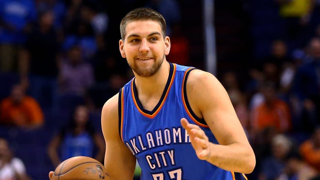 Mitch McGary against the Phoenix Suns at US Airways Center.