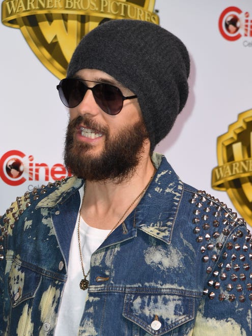'Blade Runner 2049' star Jared Leto looked cool covered in a beanie and shades.
