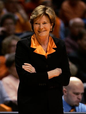 Late Tennessee women's basketball coach Pat Summitt's will deeds all of her "tangible personal property" to her son, Tyler.