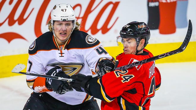 Anaheim Ducks defenseman Hampus Lindholm is a restricted free agent coming off his entry-level contract.