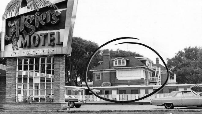 The Manor House, circled, is where three young black men were found slain in late July 1967. It is a three story home turned into an annex for the Algiers Motel, 8301 Woodward Avenue in Detroit.