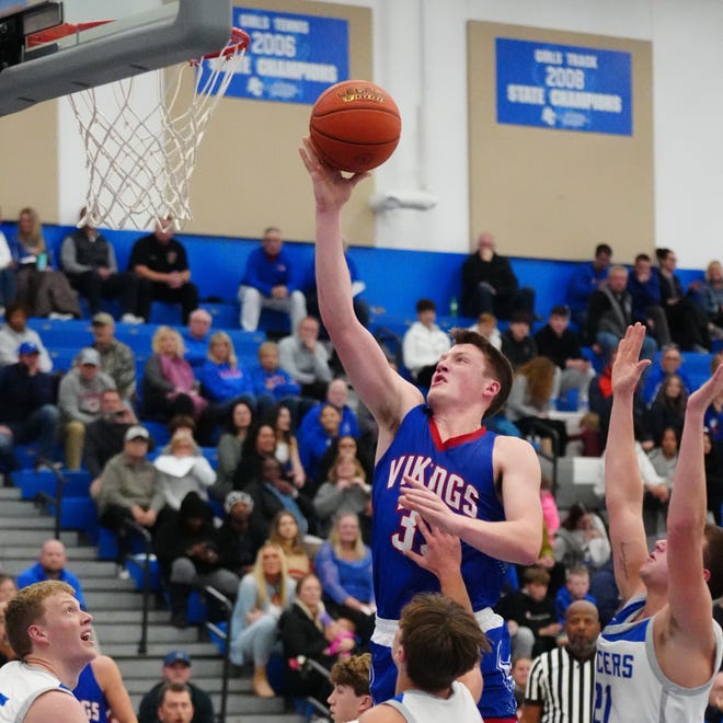 Wisconsin Lutheran's Kon Knueppel (33) elevates for two during the game at Brookfield Central on Tuesday, Nov. 28, 2023. Wisconsin Lutheran won the game 73-47.